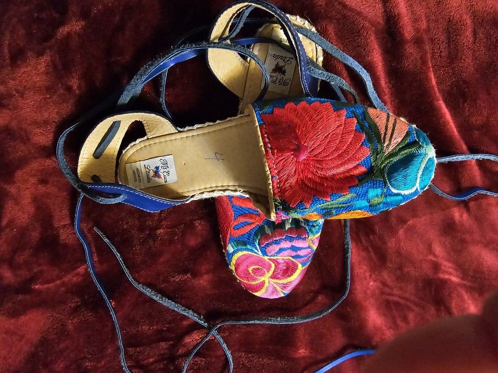 Huaraches De Mujer Bordado/Piel