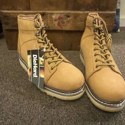 BRAND NEW WORK BOOTS!