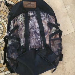 Fieldline Backpack