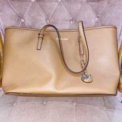 Large Michael Kors Bag