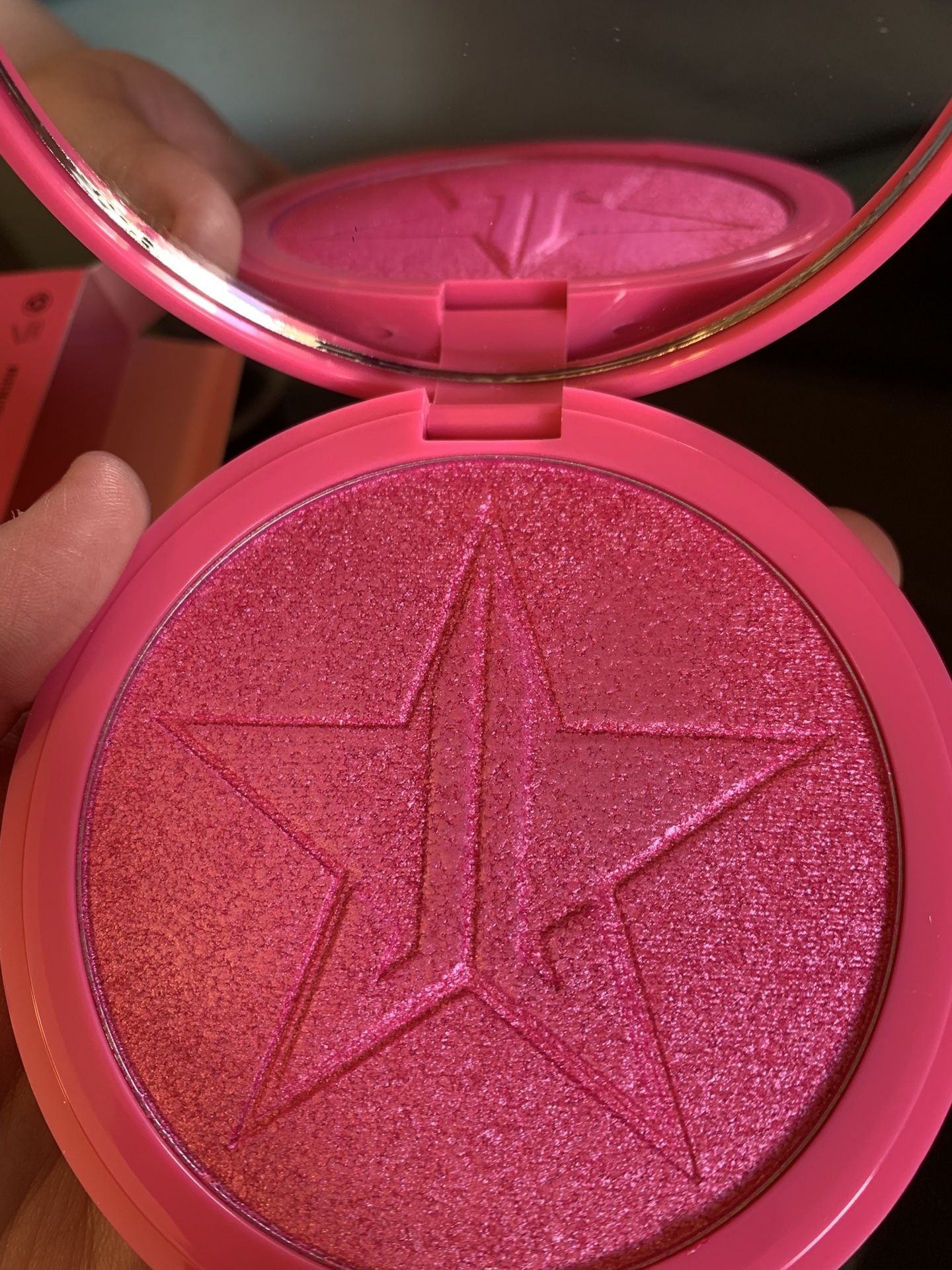 JEFFREE STAR SKIN FROST (NEW)