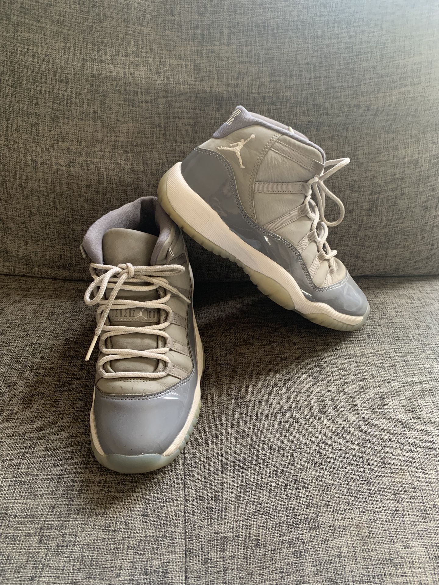 Cool Grey' Air Jordan 11 Size 5Y