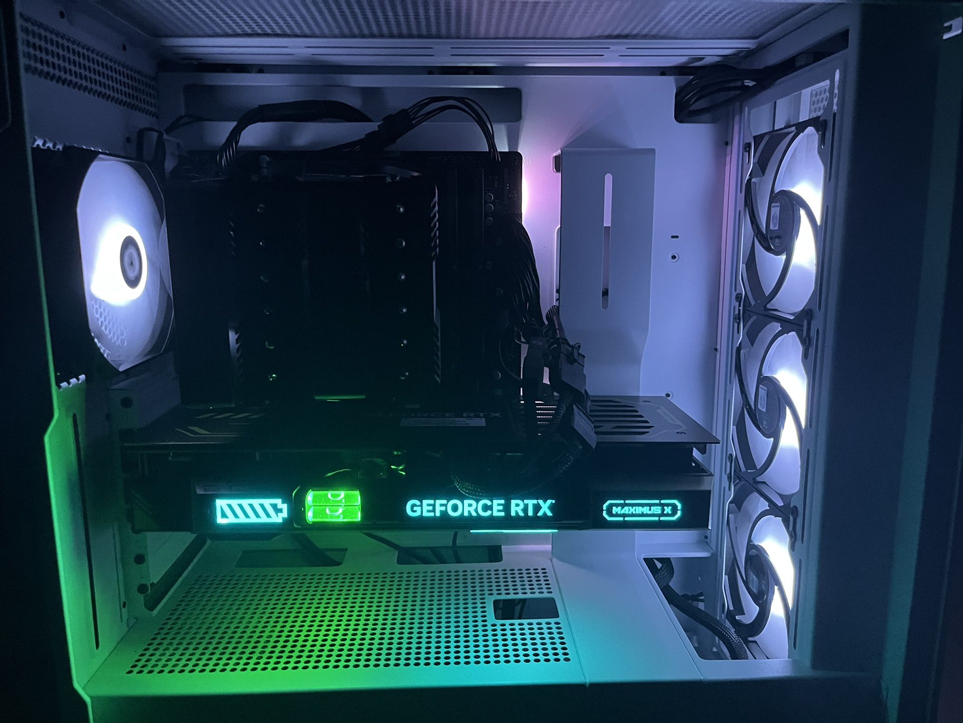 4080 Gaming PC: Super Quiet And Low Temps Running In 4k Max Graphics