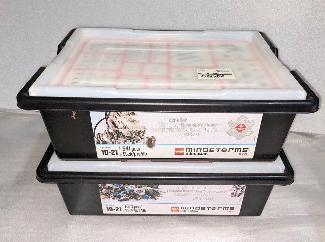 Lego Mindstorms EV3 Core Set 45544 and Expansion Set 45560