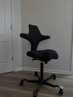 Capisco Chair by HÅG