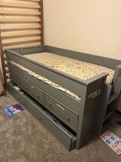 Pottery Barn Twin Bed