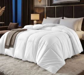NEW white king bed comforter