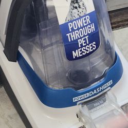 HOOVER CARPET CLEANER USED TWICE.