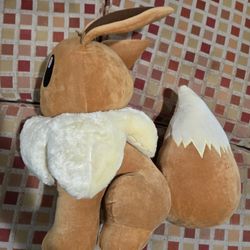 Pokemon Giant 24in Eevee Plush