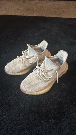 Yeezy 350 V2