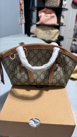 Gucci GG Supreme Mini Top Handle Bag