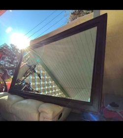Floor standing mirror