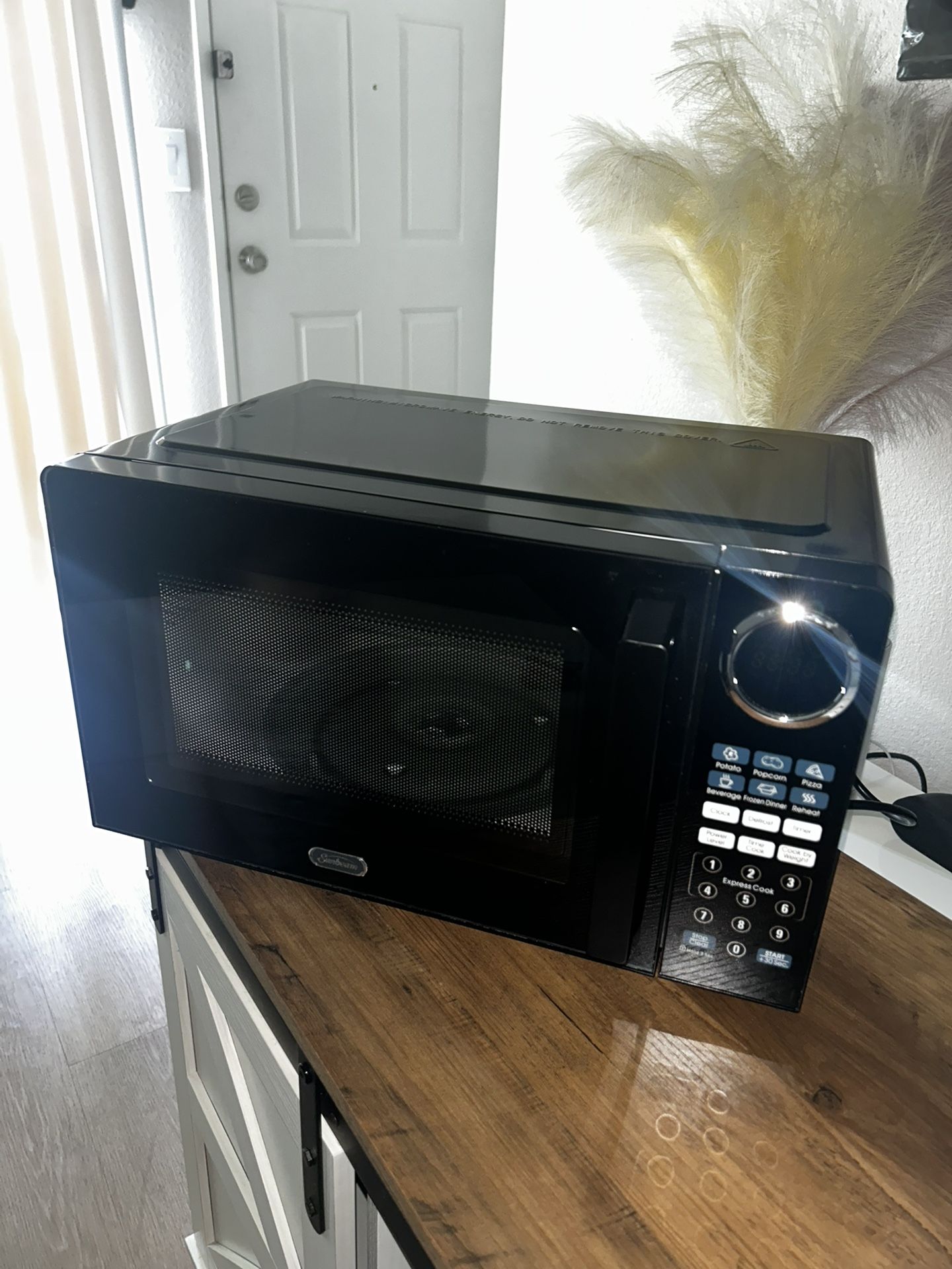 Microwave