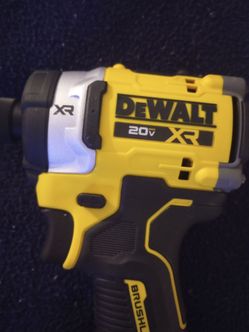DeWalt xr brushless 3 speed driver new model