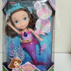 Disney Junior Mermaid Magic Princess Sofia Toy Doll Sings And Tail Light Up