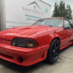 1990 Ford Mustang