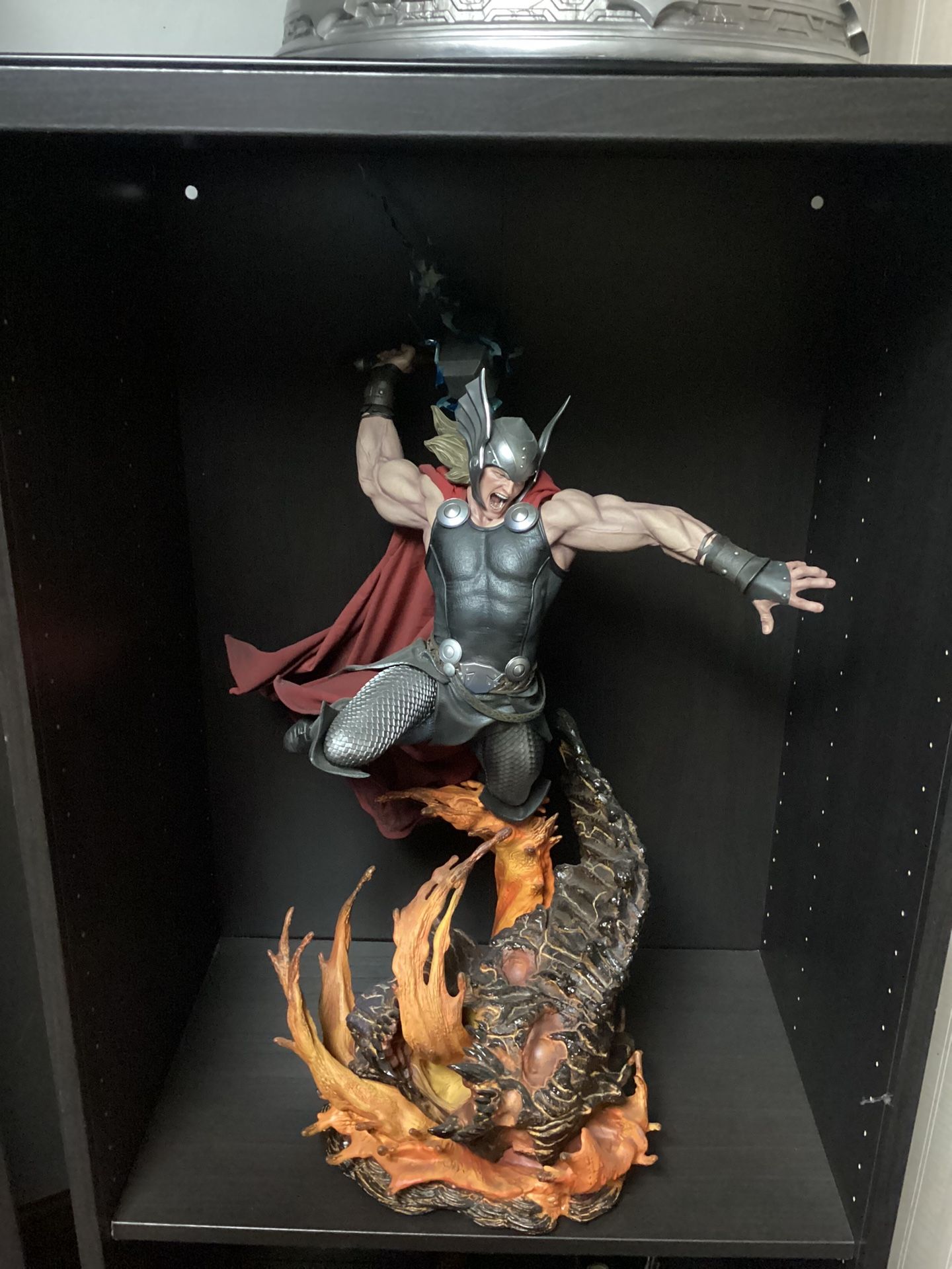 Sideshow Collectibles Thor Breaker Of Brimstone