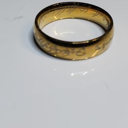 Costume Arabic Ring, Like New, Gold Plated 