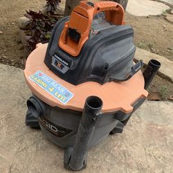 Ridge corless vacuum