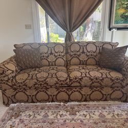Elegant Sofa & Armchair Living Room Set – Excellent Condition