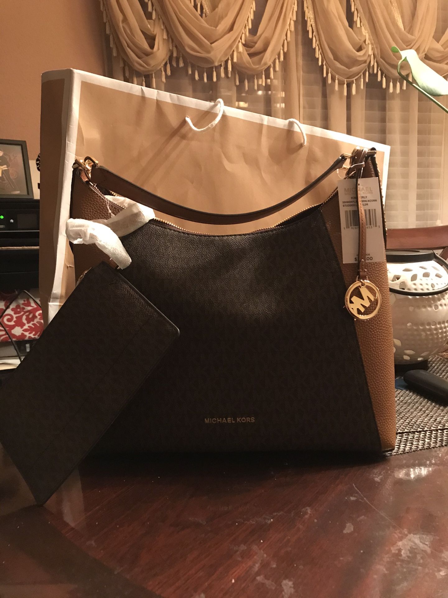 Authentic MK purse and pouch