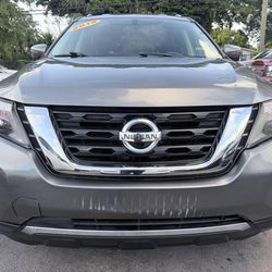 2018 Nissan Pathfinder