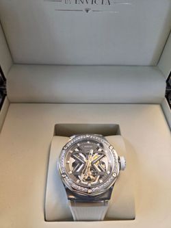 New Invicta Objet D Art