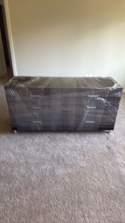 Dresser - great conduction