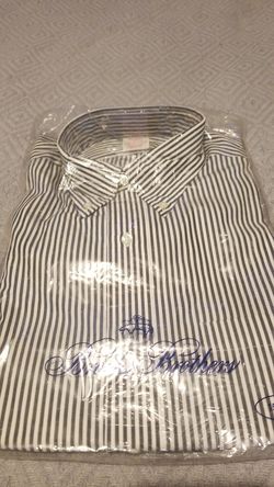 Brooks Brother's Men's Shirt 15 1/2 -35