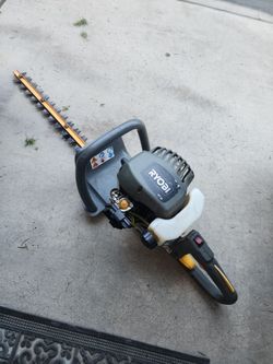 Gas Powered Hedge Trimmer