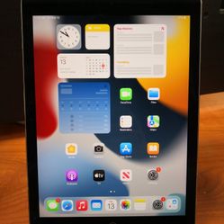 Apple iPad Pro 9.7" 128GB - WiFi