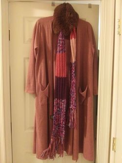 Lularoe long sweater with faux fur collar medium