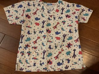 Nursing top ladies L like new with two front pockets