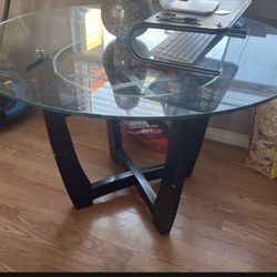 Dining Table $25