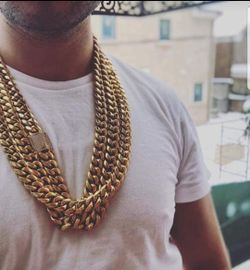 Cuban Link Chain 12MM Stainlees Steel Gold Plated 14K Does not loses color