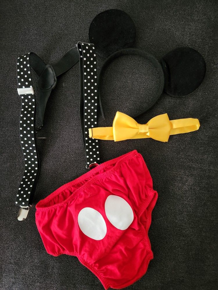 Infant/ Baby Mickey Mouse Costume 