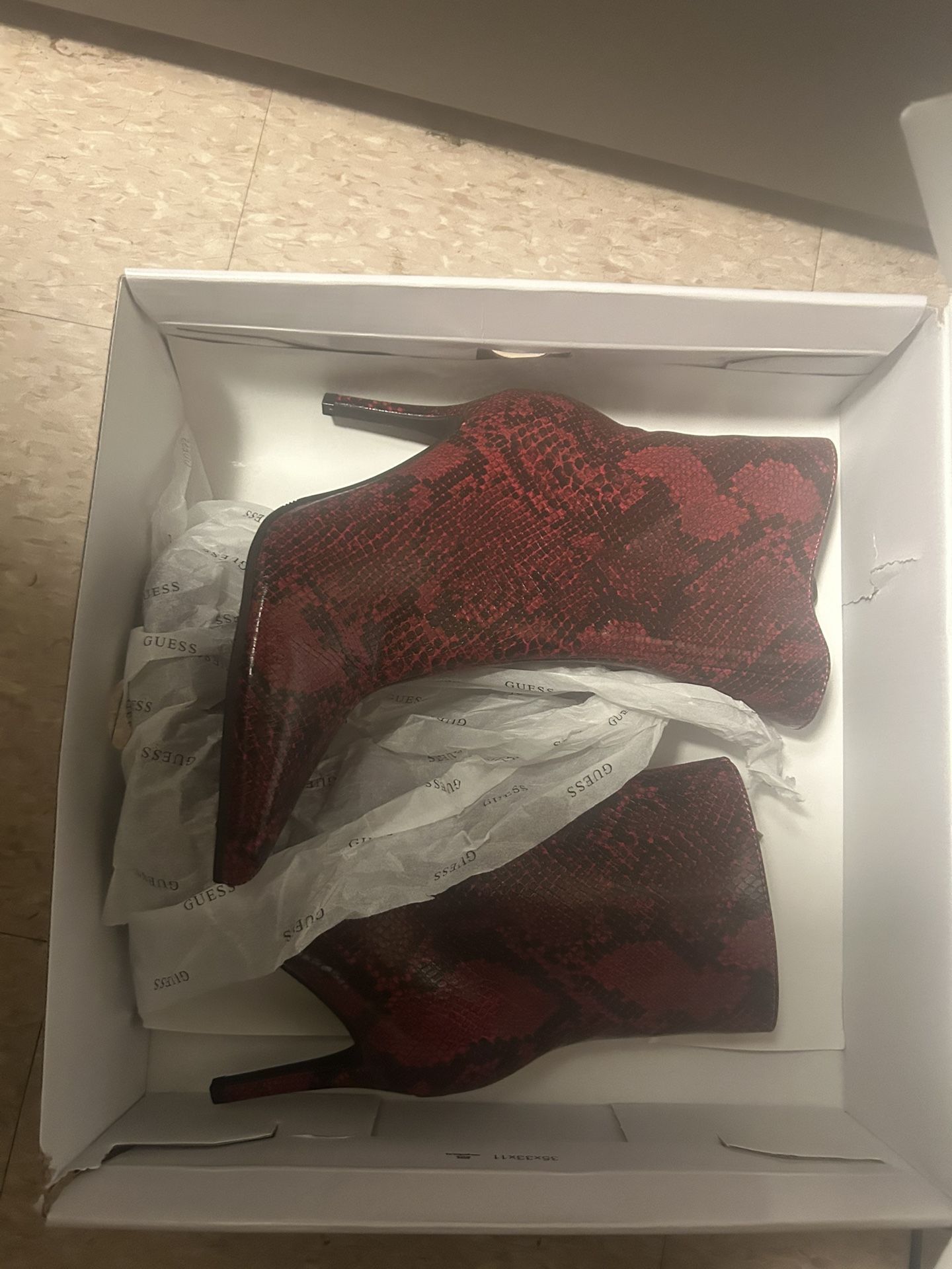 Woman 30 New