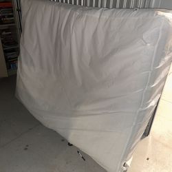 Queen mattress and box spring good condition