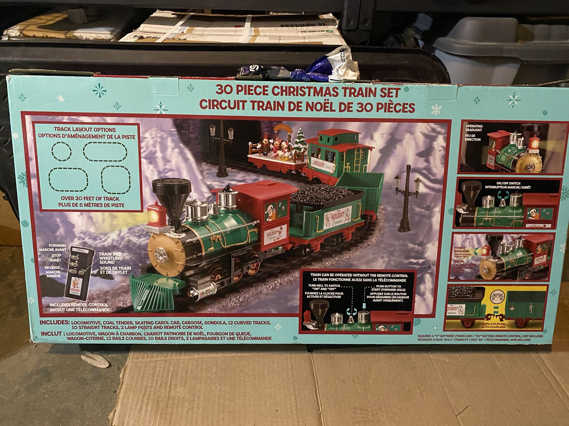 Disney Mickey Mouse Christmas Xmas Train Set 30 Piece Remote Control