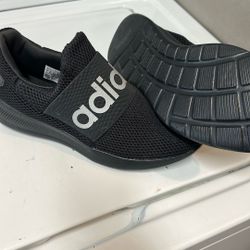 Adidas shoes, size 7, new