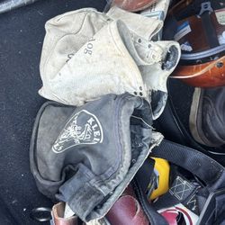 Klein Adjustable Tool Belt With Bags And Spud Scabber 