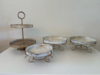 Dessert and Cake Stands