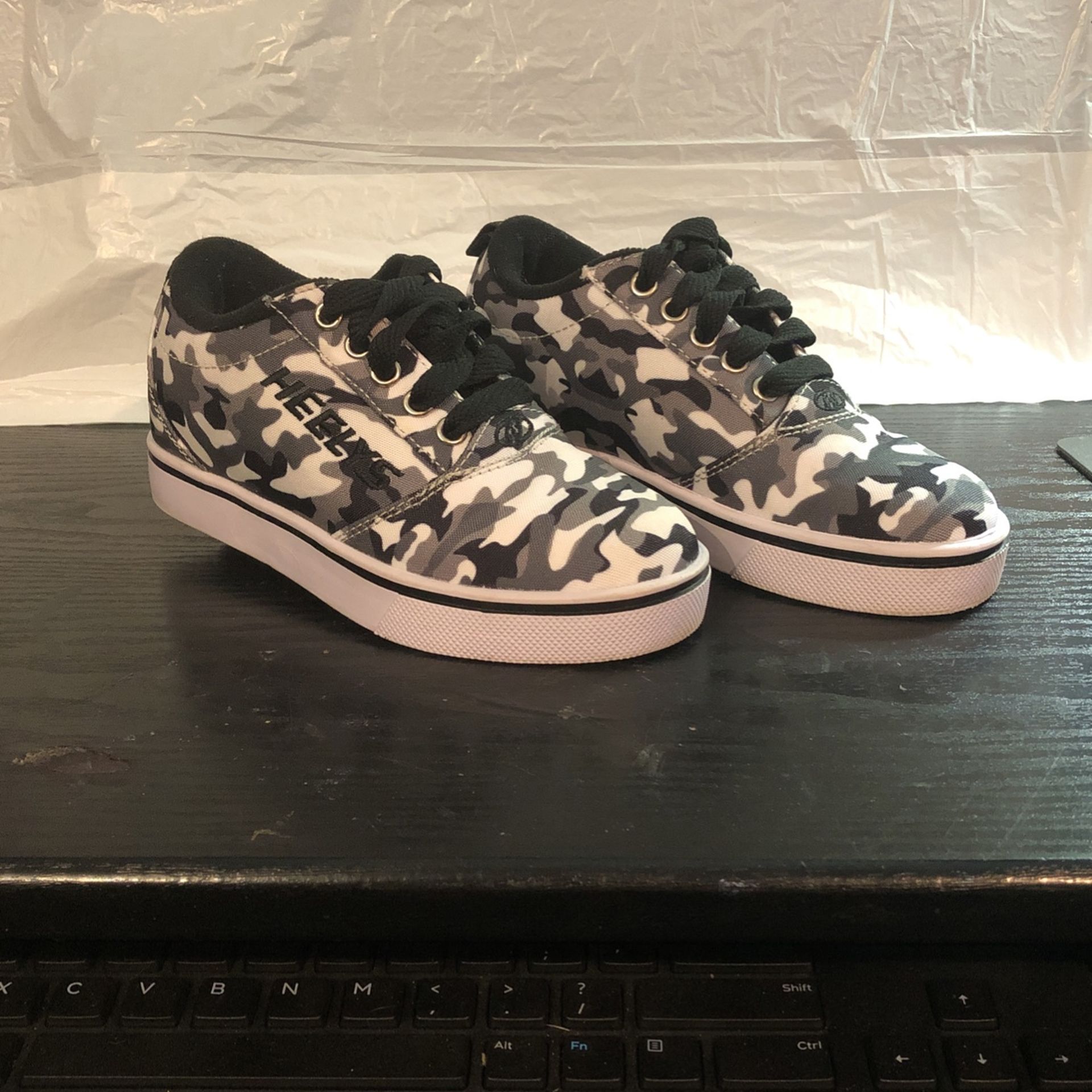 HEELYS Boy's Pro 20 Prints Size 13