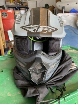 Fly Motorcycle Carbon F2 MIPS Helmet