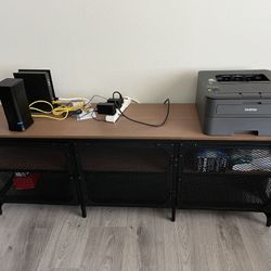 TV CONSOLE