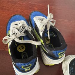 Fila Kid Shoes Size 13