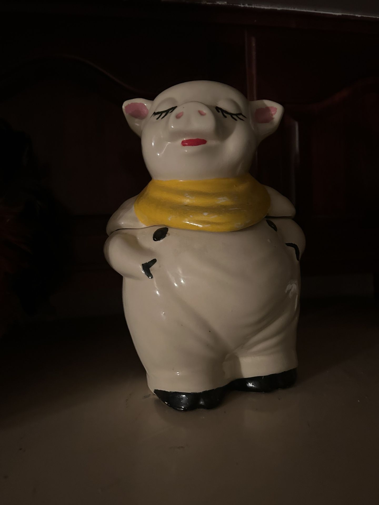 Shawnee Pottery Cookie Jar Smiley Pig