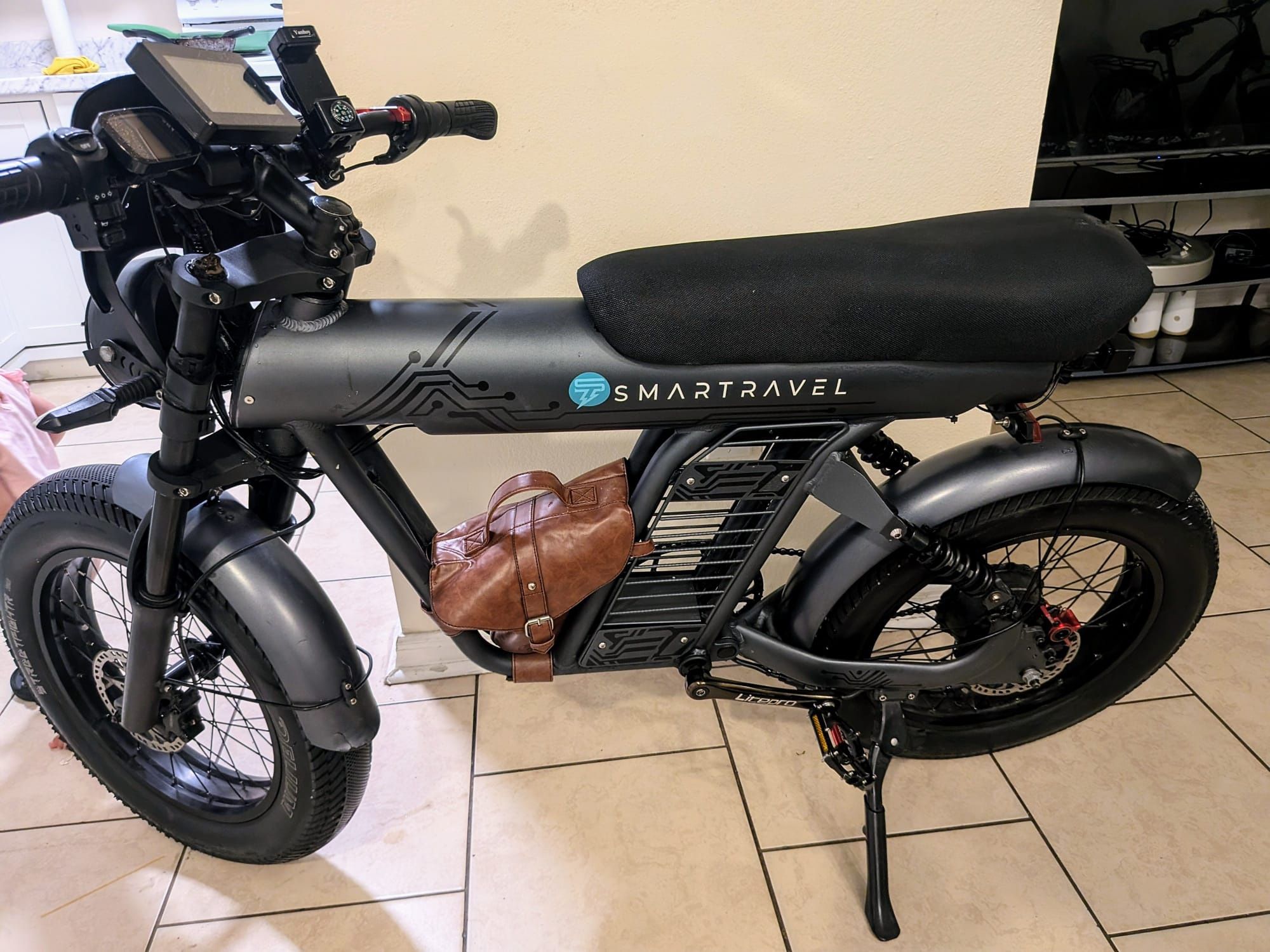 Smartravel electric bike (bicicleta eléctrica), estilo moto, batería perfecta y cargador...32mph