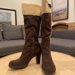 Naturalized Boots - TRINITY, ABRNCREAMMICRO 