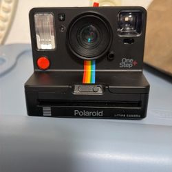 Polaroid Camera. I-type 